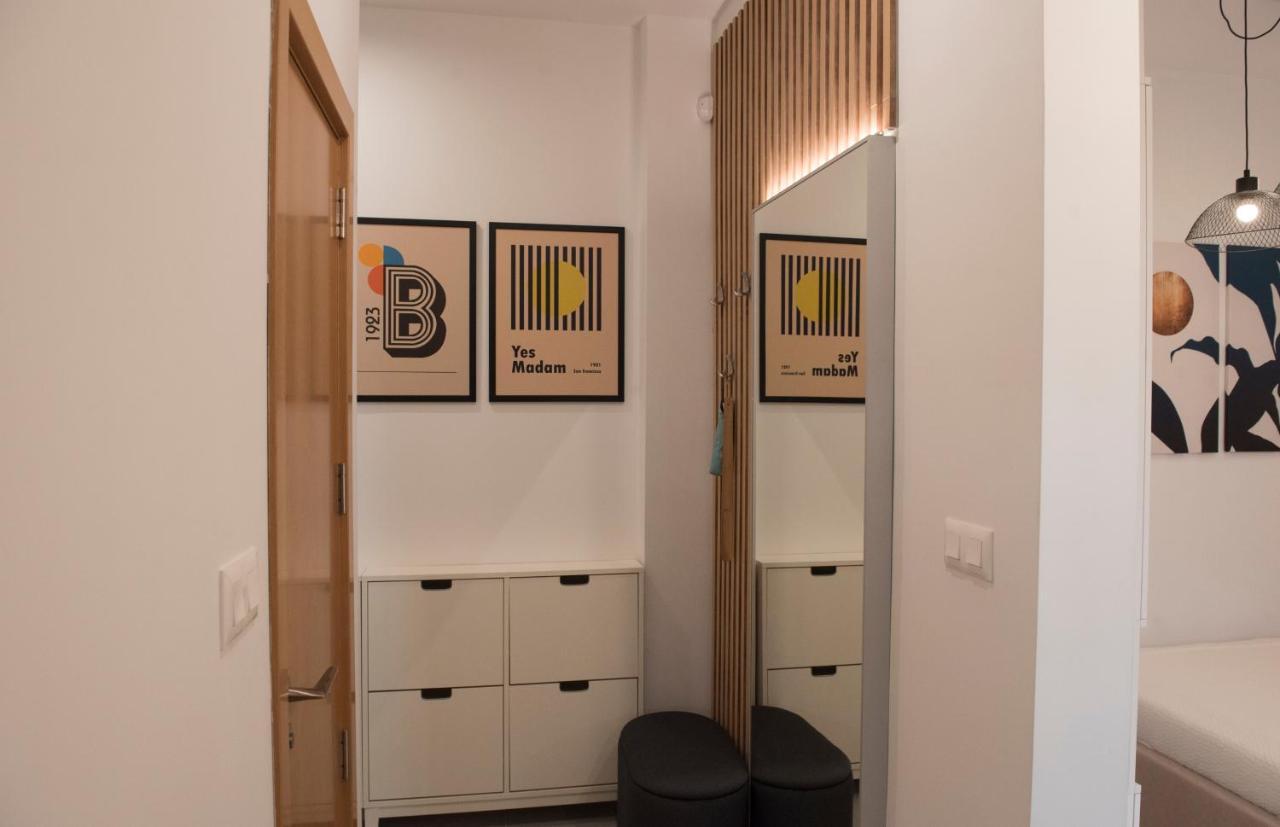 Center Designer Sofya